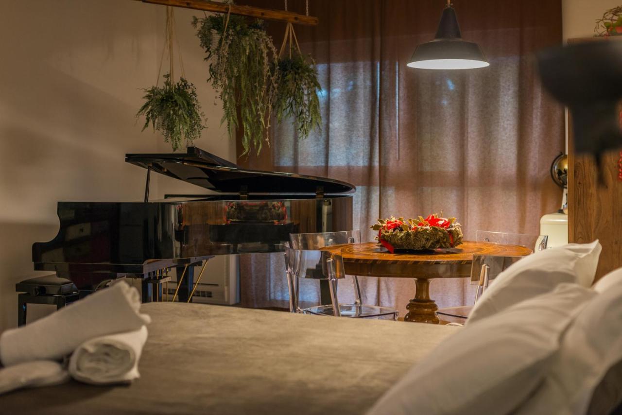 サン・レーオ Le Cicale Bed & Breakfast エクステリア 写真